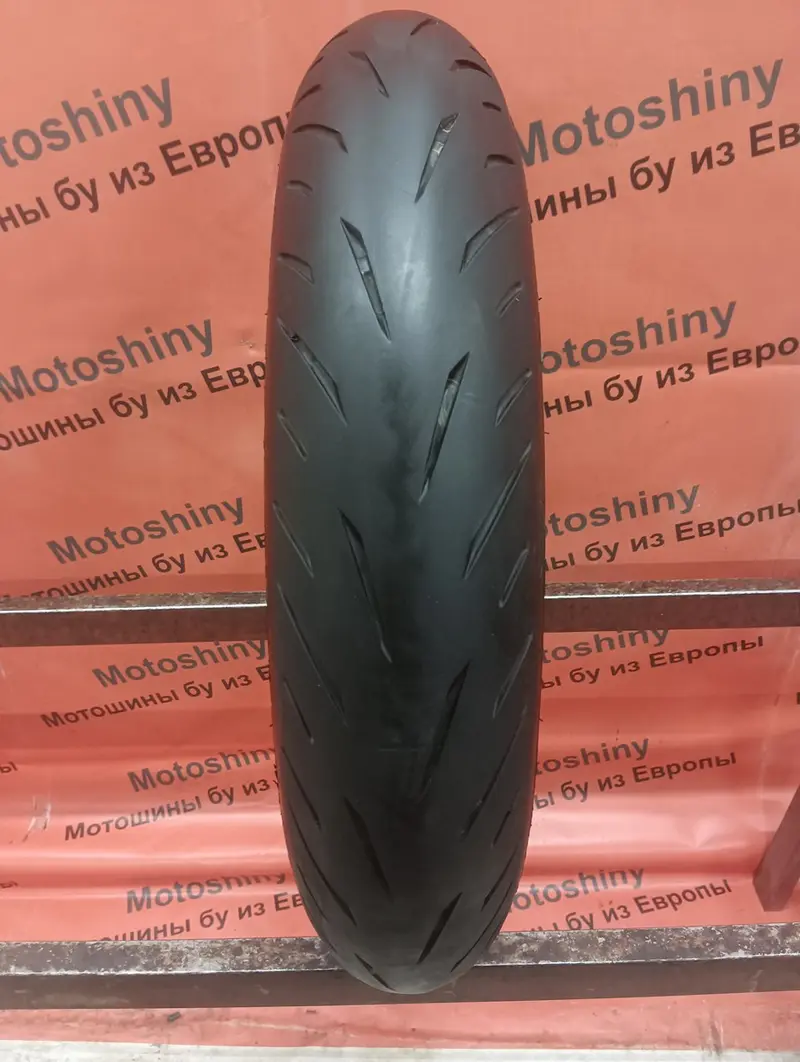 Мотошина б/у 120/70 R17 Bridgestone Battlax Hypersport S22