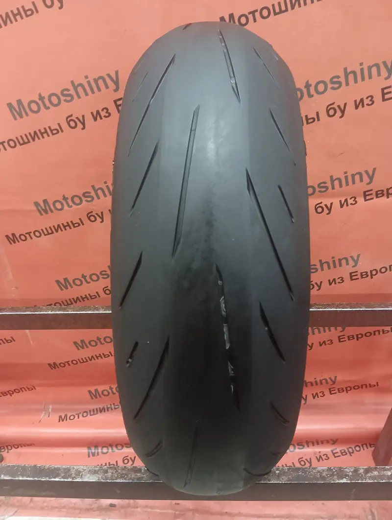 Мотошина б/у 180/55 R17 Bridgestone Battlax Hypersport S22R