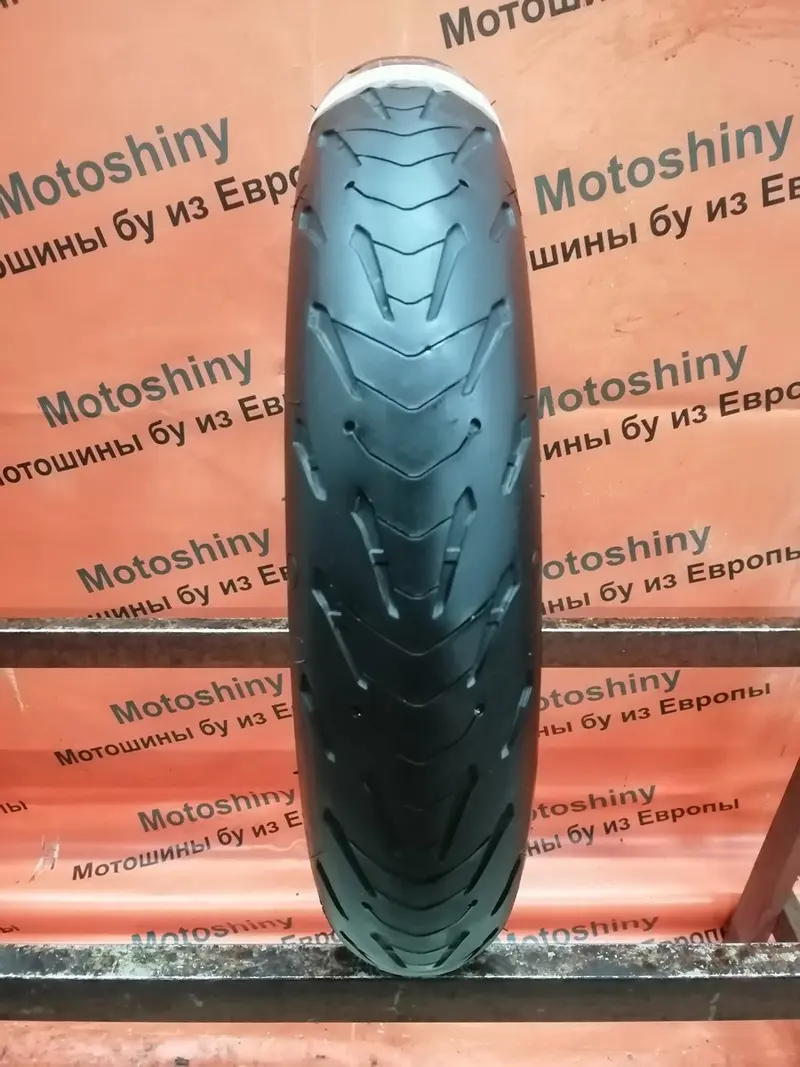 Мотошина б/у 110/70 R17 Michelin Road 5 2CT