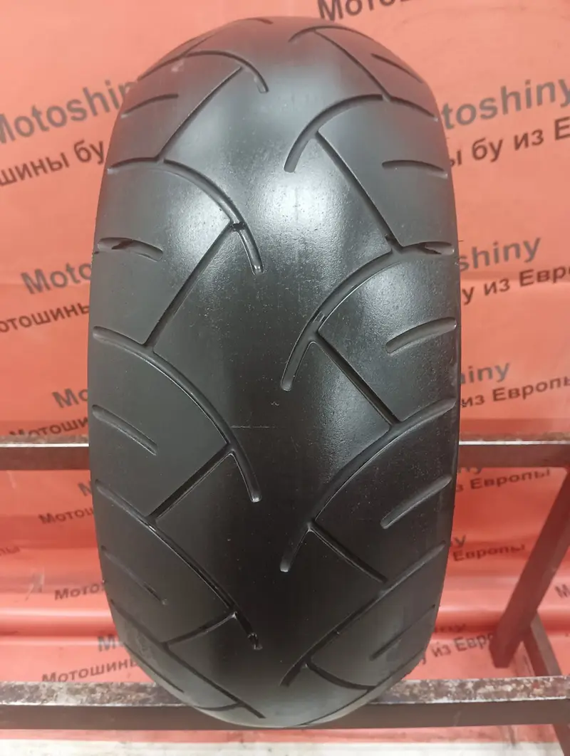 Мотошина б/у 210/40 R18 Metzeler ME880 Marathon