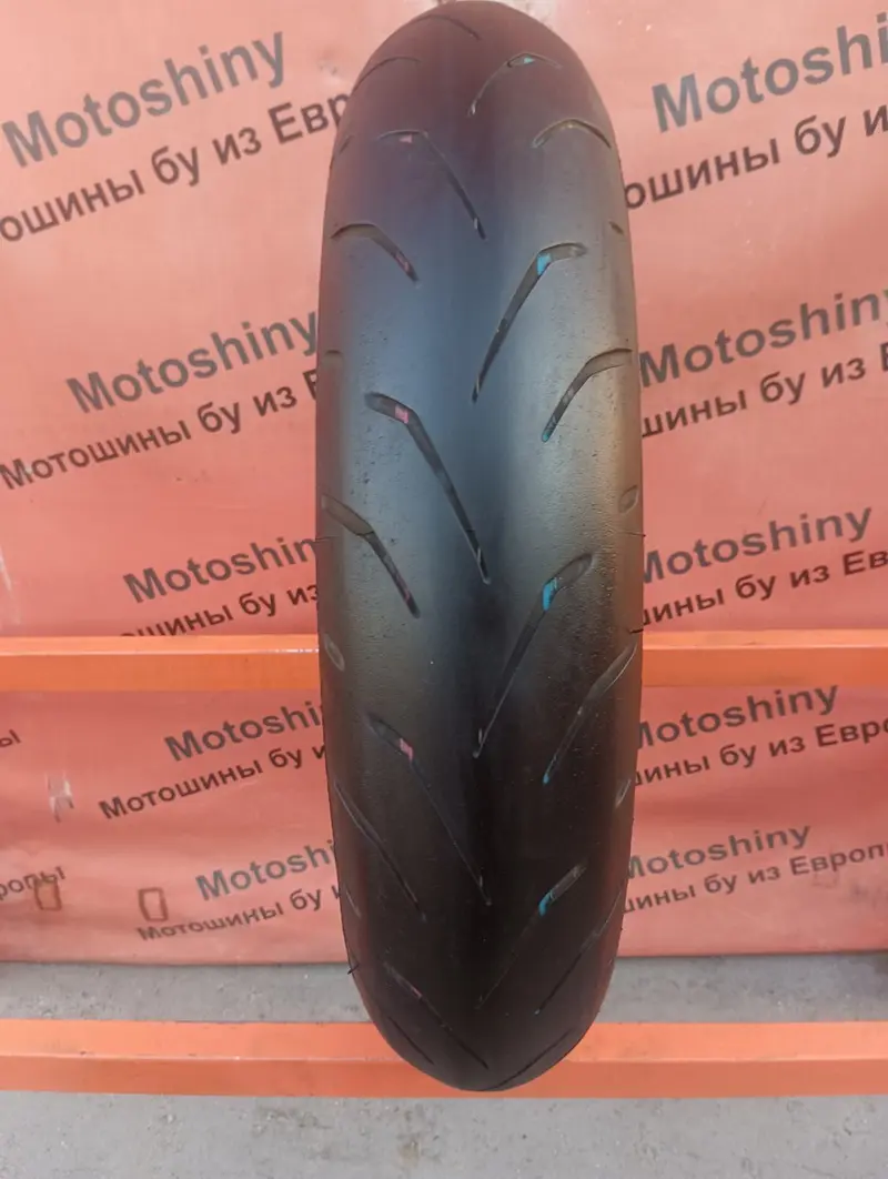 Мотошина б/у 120/70 R17 Bridgestone Battlax Hypersport S20