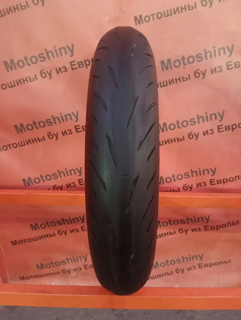 Мотошина б/у 120/70 R17 Bridgestone Battlax Hypersport S22
