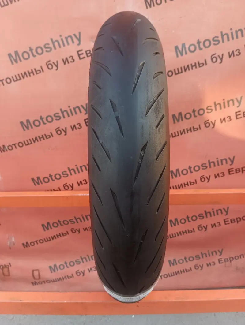 Мотошина б/у 120/70 R17 Bridgestone Battlax Hypersport S22
