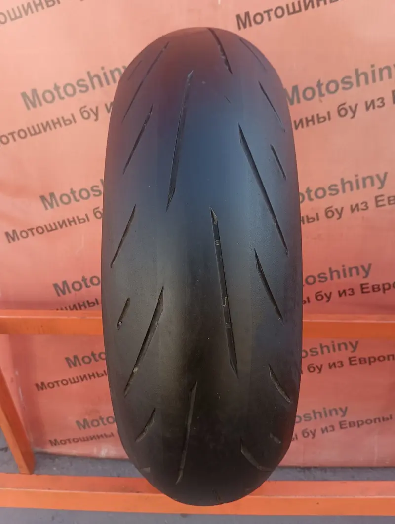 Мотошина б/у 180/55 R17 Bridgestone Battlax Hypersport S22R