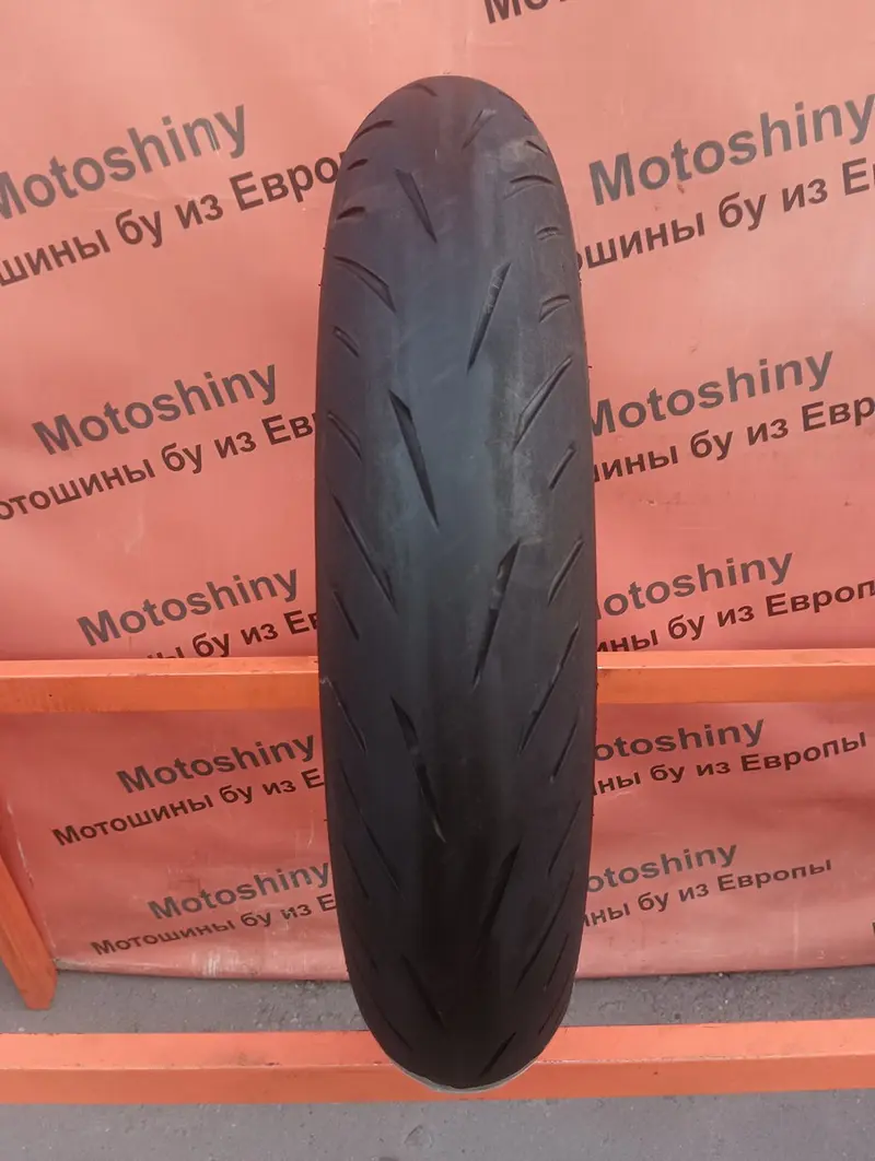 Мотошина б/у 120/70 R17 Bridgestone Battlax Hypersport S22