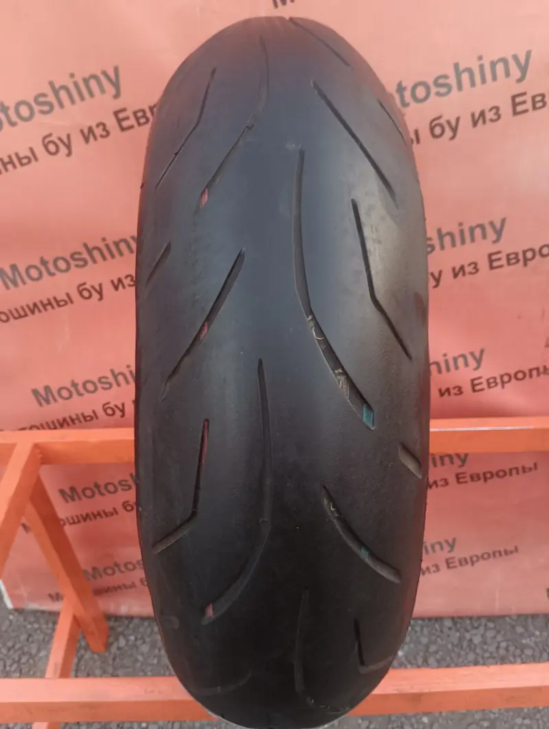 Мотошина б/у 180/55 R17 Bridgestone Battlax Hypersport S20