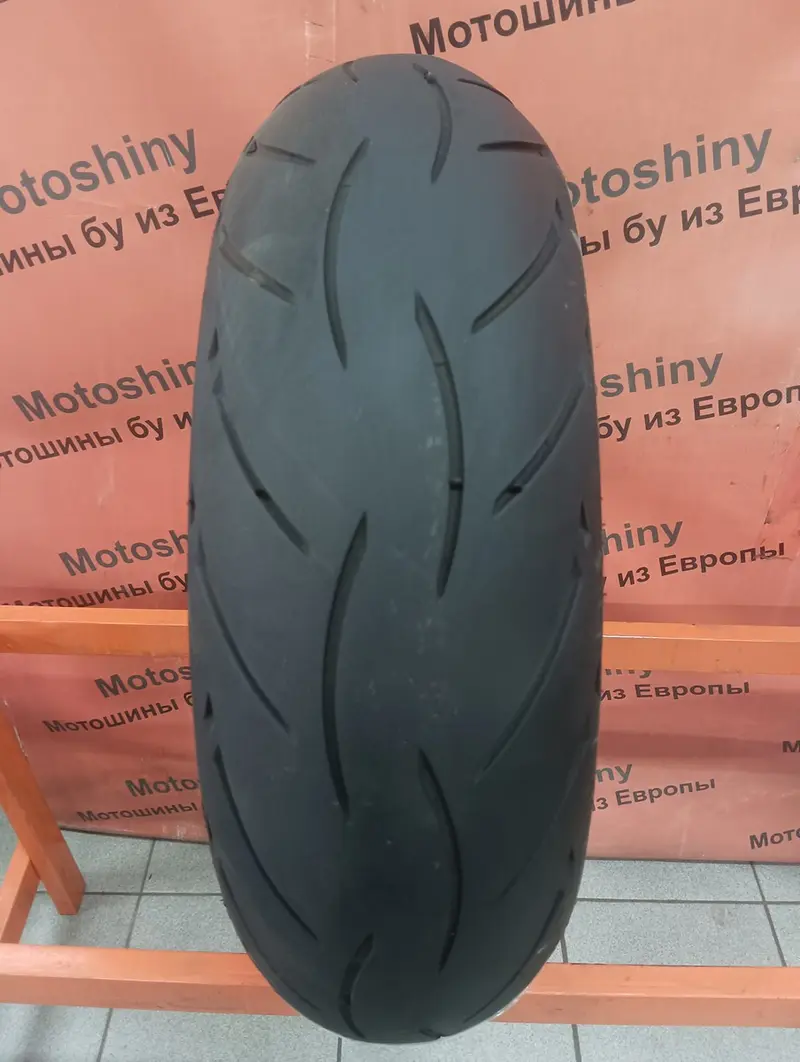Мотошина б/у 180/55 R17 Metzeler M5 Interact