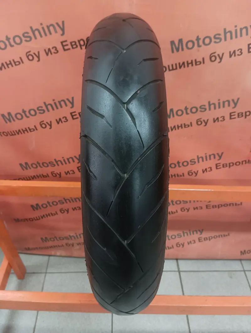 Мотошина б/у 120/70 R17 Maxxis Super Max ST