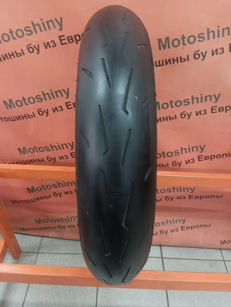 Мотошина б/у 120/70 R17 Pirelli Diablo Rosso 4 Corsa