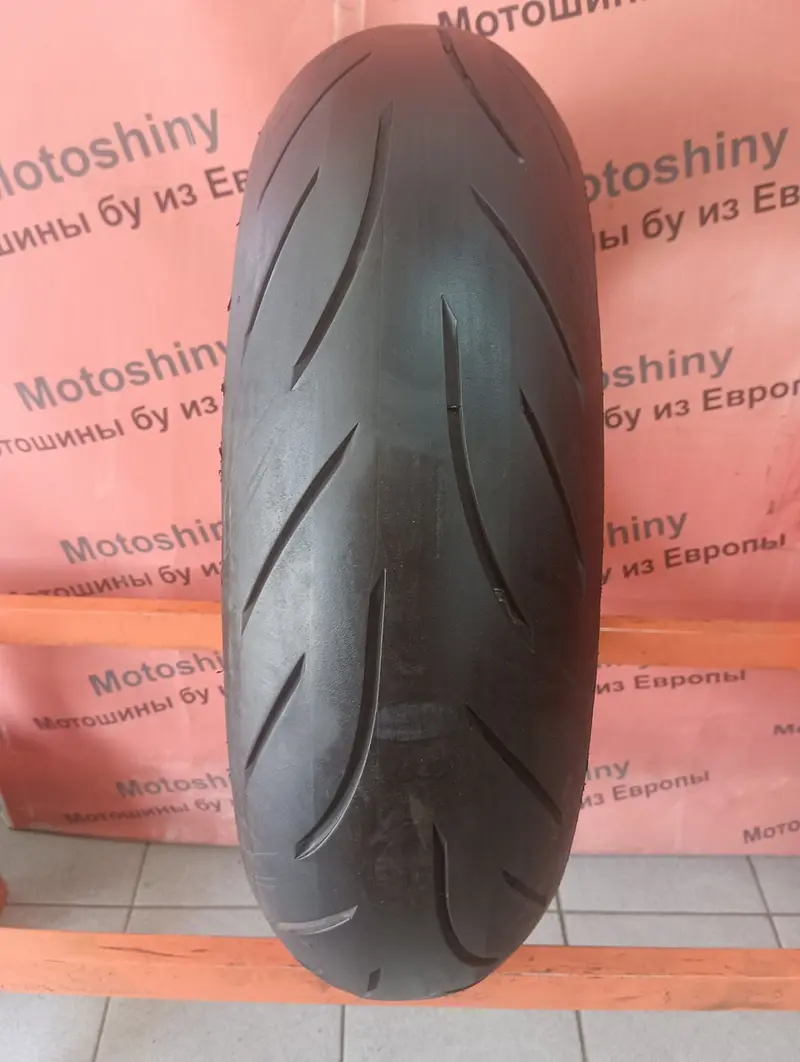 Мотошина б/у 160/60 R17 Bridgestone Battlax Hypersport S21