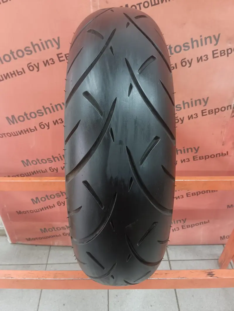 Мотошина б/у 180/70 R15 Metzeler ME888