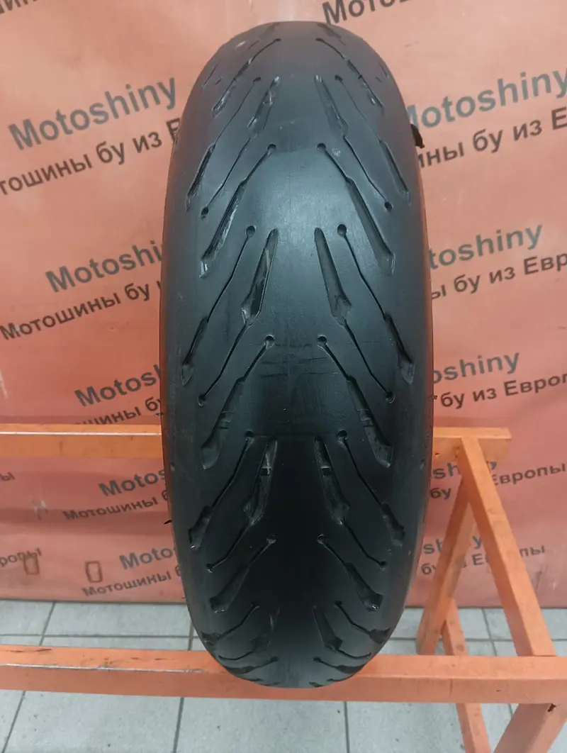 Мотошина б/у 190/50 R17 Michelin Road 5 2CT+