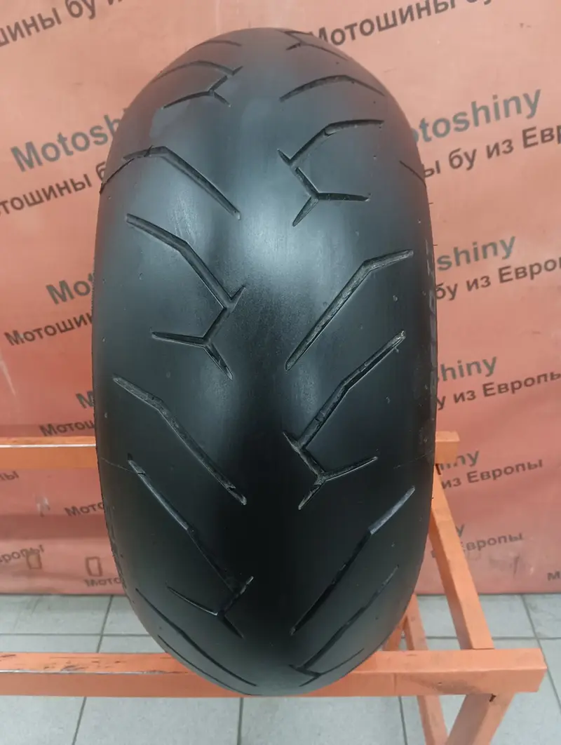 Мотошина б/у 240/45 R17 Pirelli Diablo Rosso 2