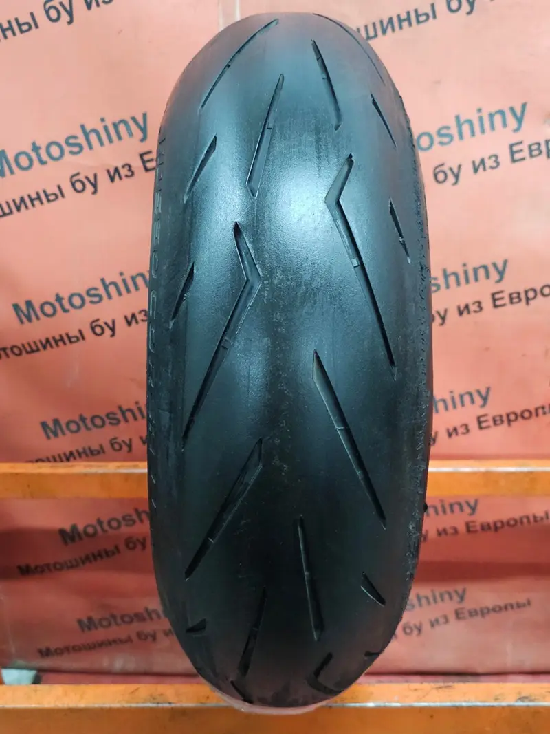 Мотошина б/у 200/55 R17 Pirelli Diablo Rosso Corsa 2