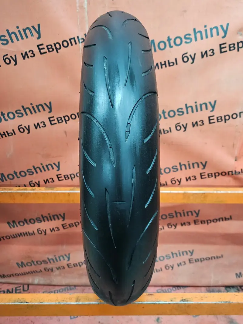 Мотошина б/у 120/70 R17 Metzeler Roadtec 01 SE