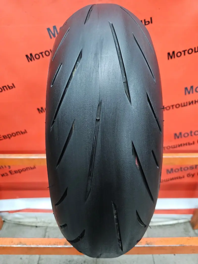 Мотошина б/у 190/50 R17 Bridgestone Battlax Hypersport S22