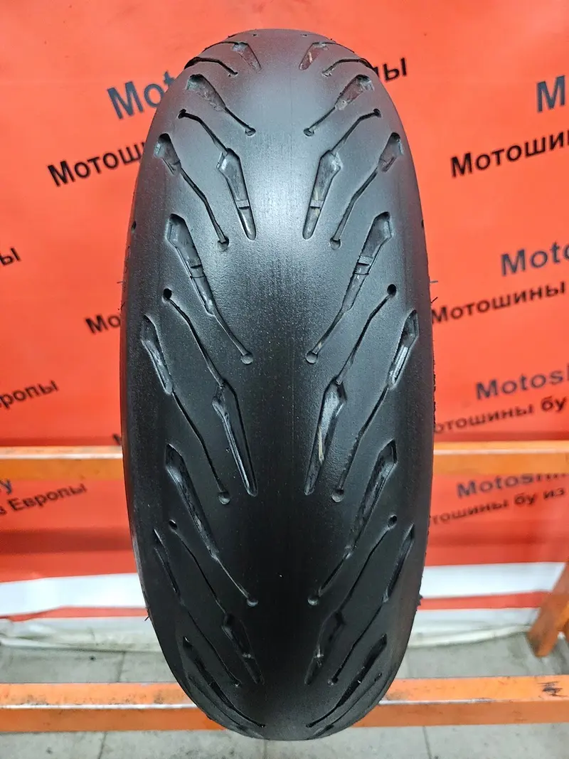 Мотошина б/у 190/50 R17 Michelin Road 5 2CT+