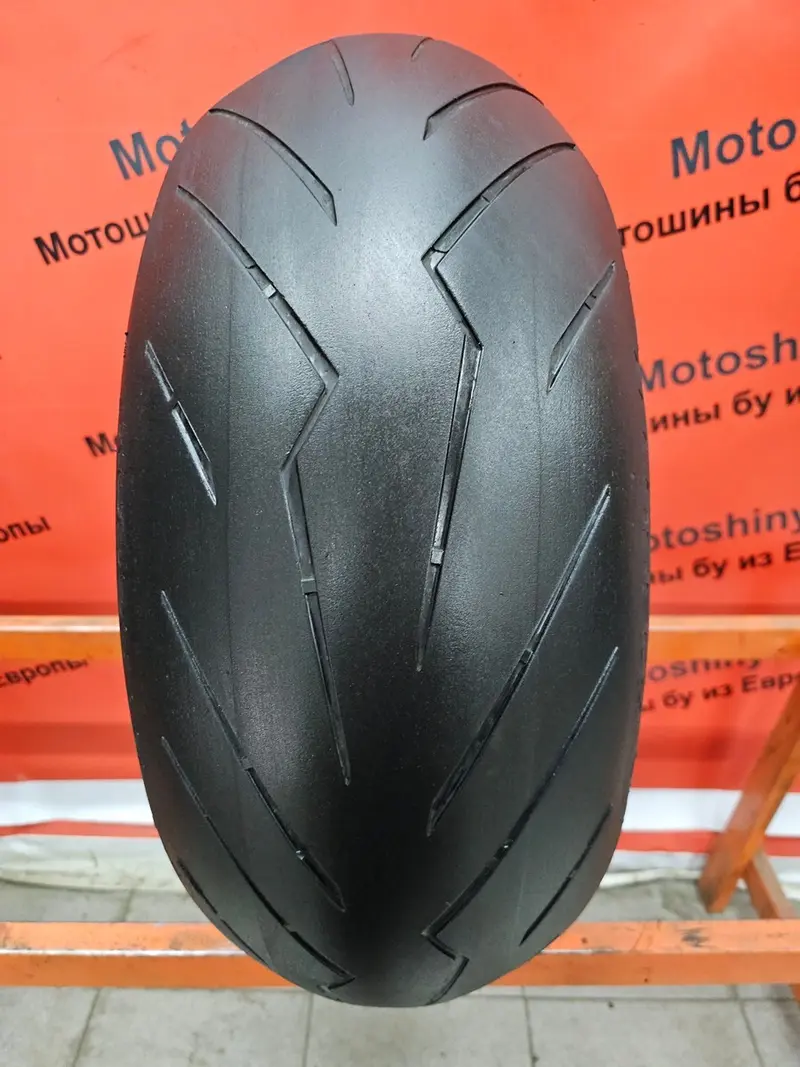 Мотошина б/у 240/45 R17 Pirelli Diablo Rosso 3
