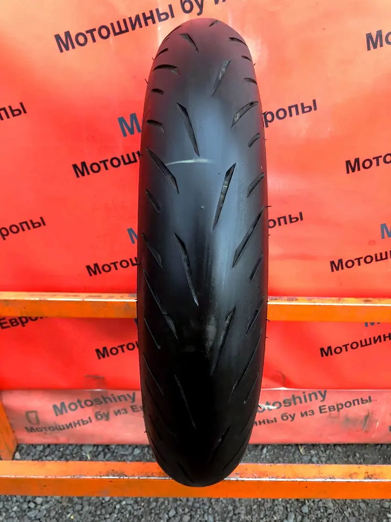 Мотошина б/у 120/70 R17 Bridgestone Battlax Hypersport S22