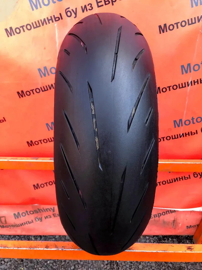 Мотошина б/у 190/50 R17 Bridgestone Battlax Hypersport S22