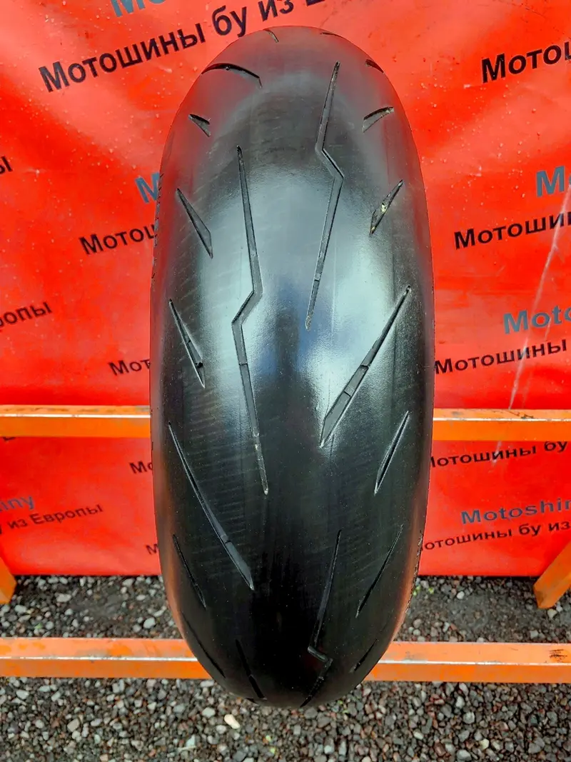 Мотошина б/у 180/60 R17 Pirelli Diablo Rosso 4