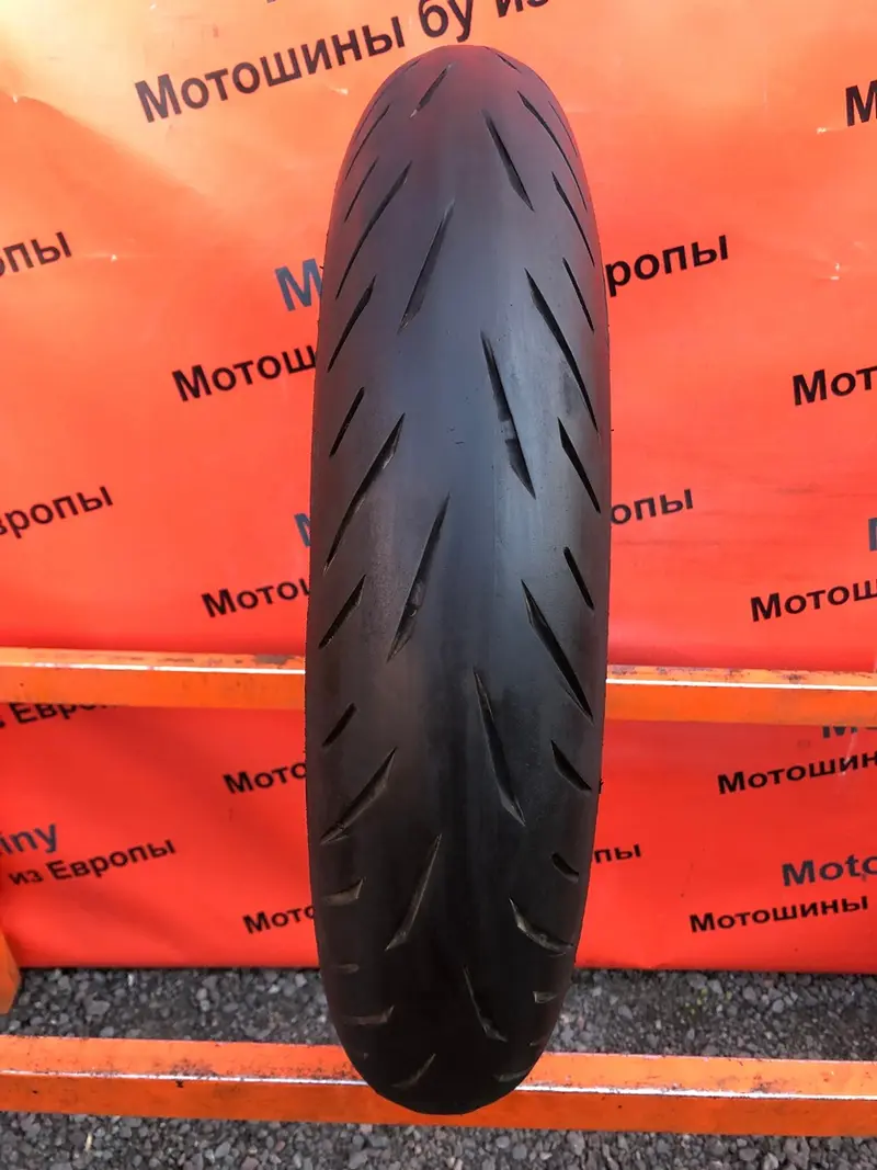 Мотошина б/у 120/70 R17 Bridgestone Battlax Hypersport S22
