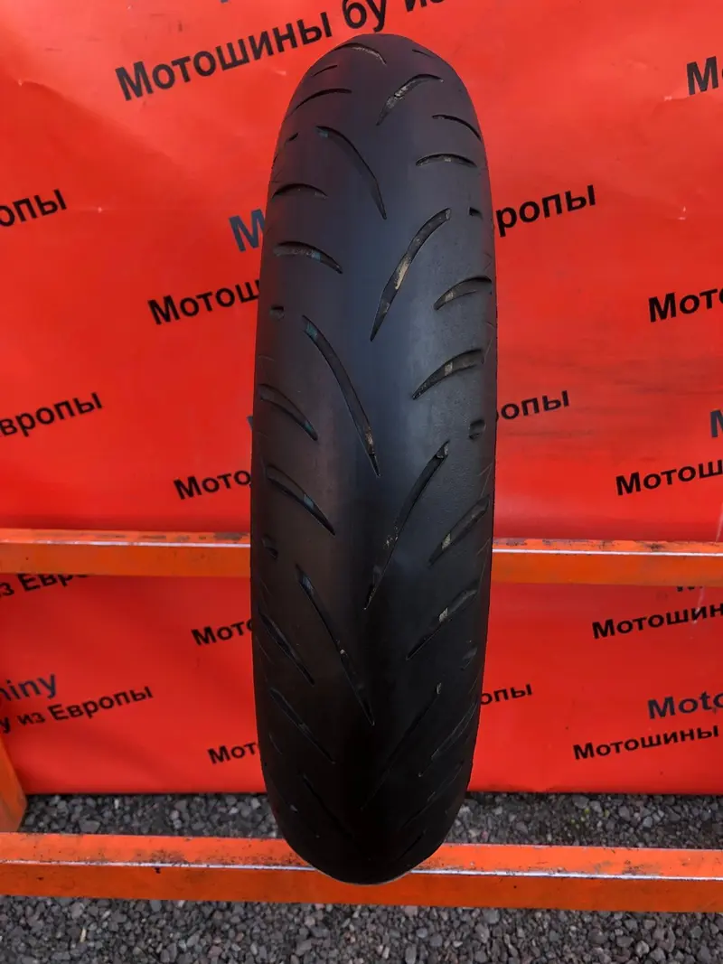 Мотошина б/у 120/70 R17 Bridgestone Battlax Sport Touring T31