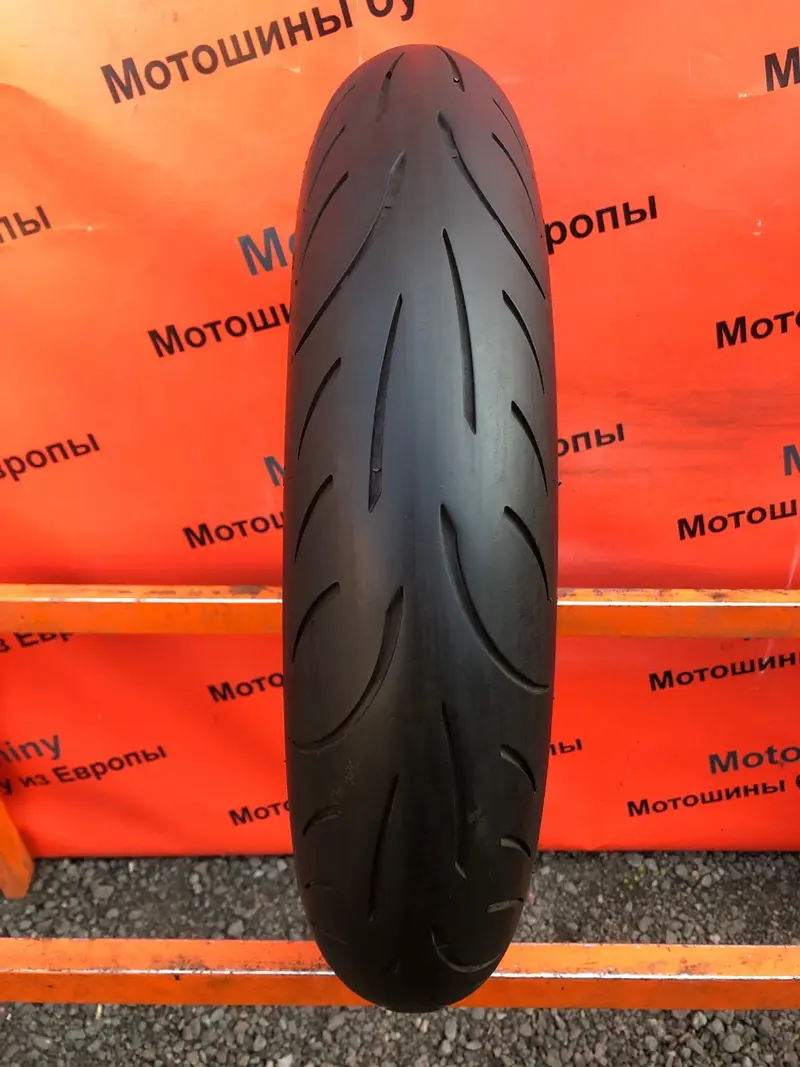 Мотошина б/у 120/70 R17 Metzeler Sportec M9 RR