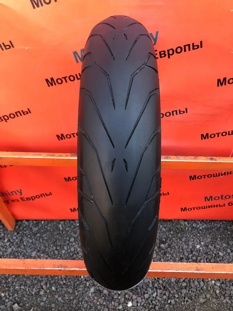 Мотошина б/у 120/70 R17 Pirelli Angel GT