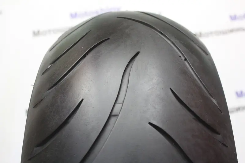 Мотошина б/у 240/40 R18 Avon AV72 Cobra