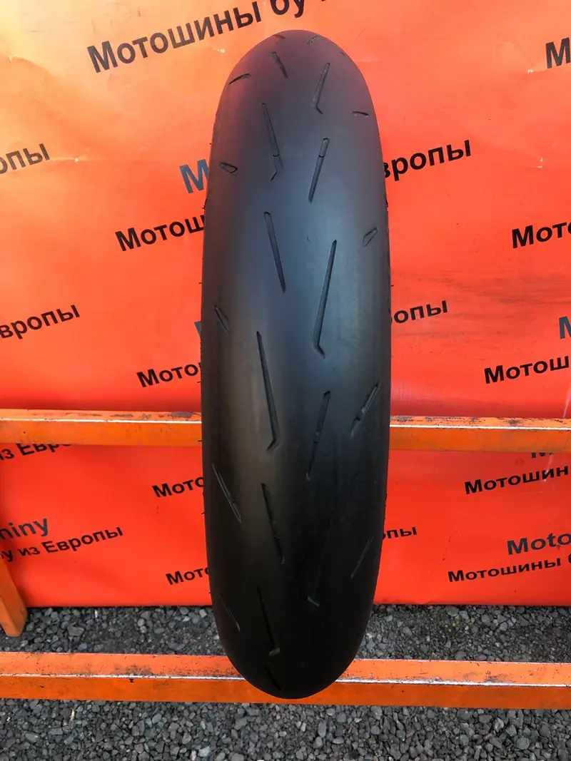 Мотошина б/у 120/70 R17 Pirelli Diablo Rosso 4 Corsa