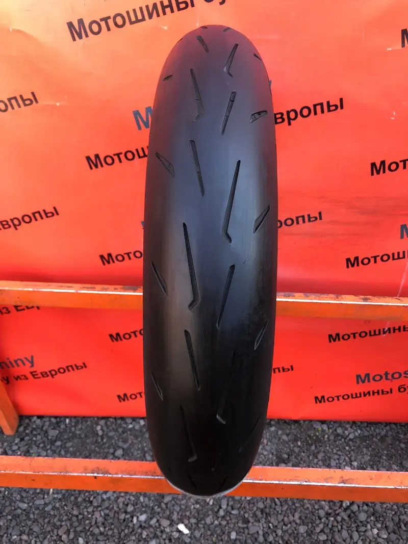 Мотошина б/у 120/70 R17 Pirelli Diablo Rosso 4 Corsa