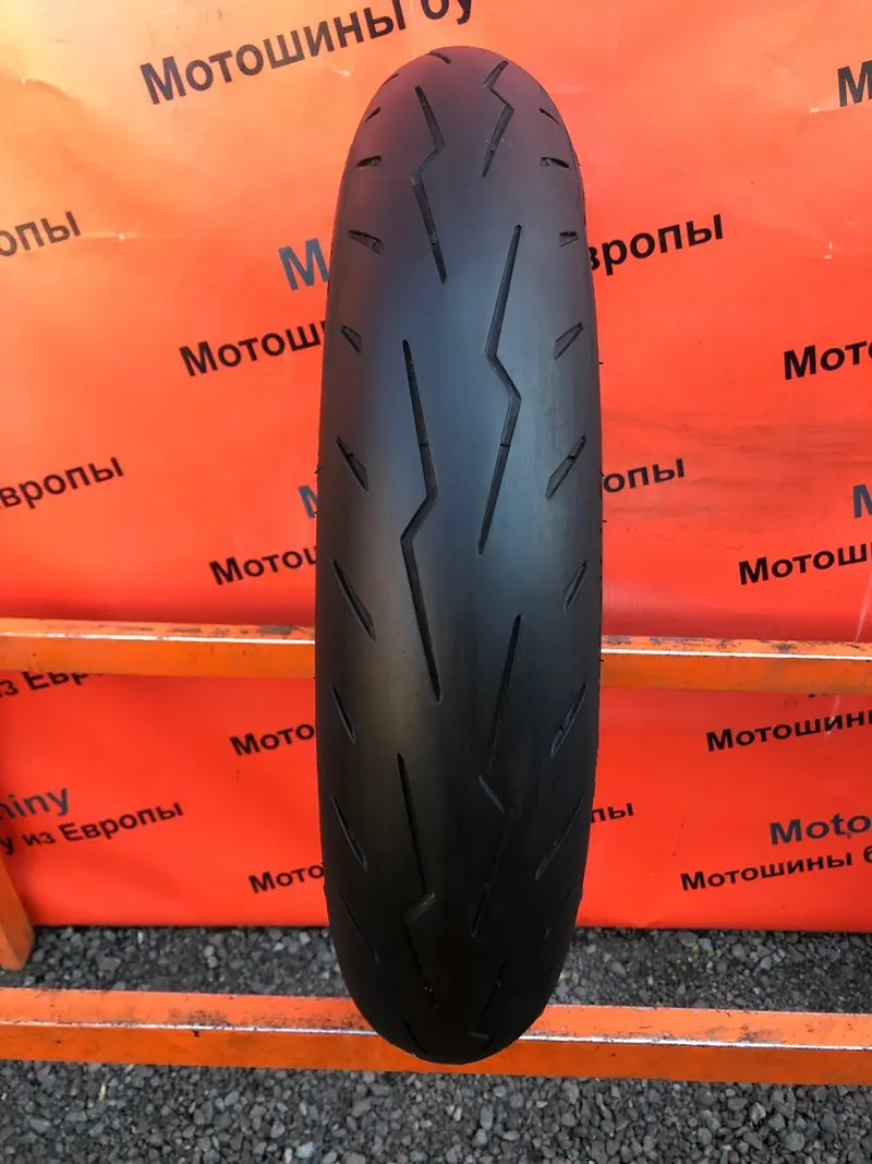 Мотошина б/у 120/70 R17 Pirelli Diablo Rosso 4