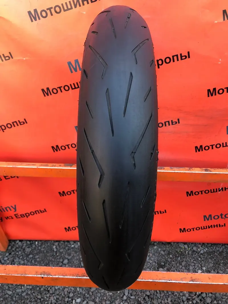 Мотошина б/у 120/70 R17 Pirelli Diablo Rosso Corsa 2