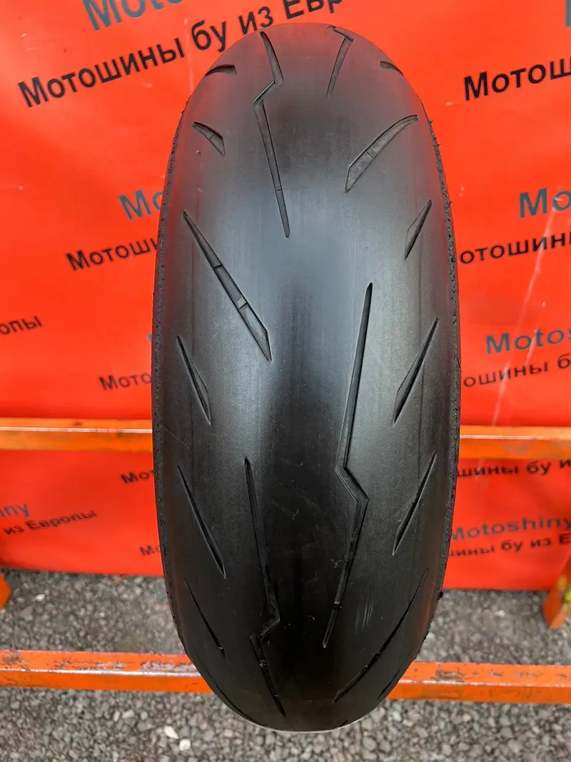 Мотошина б/у 180/60 R17 Pirelli Diablo Rosso 4