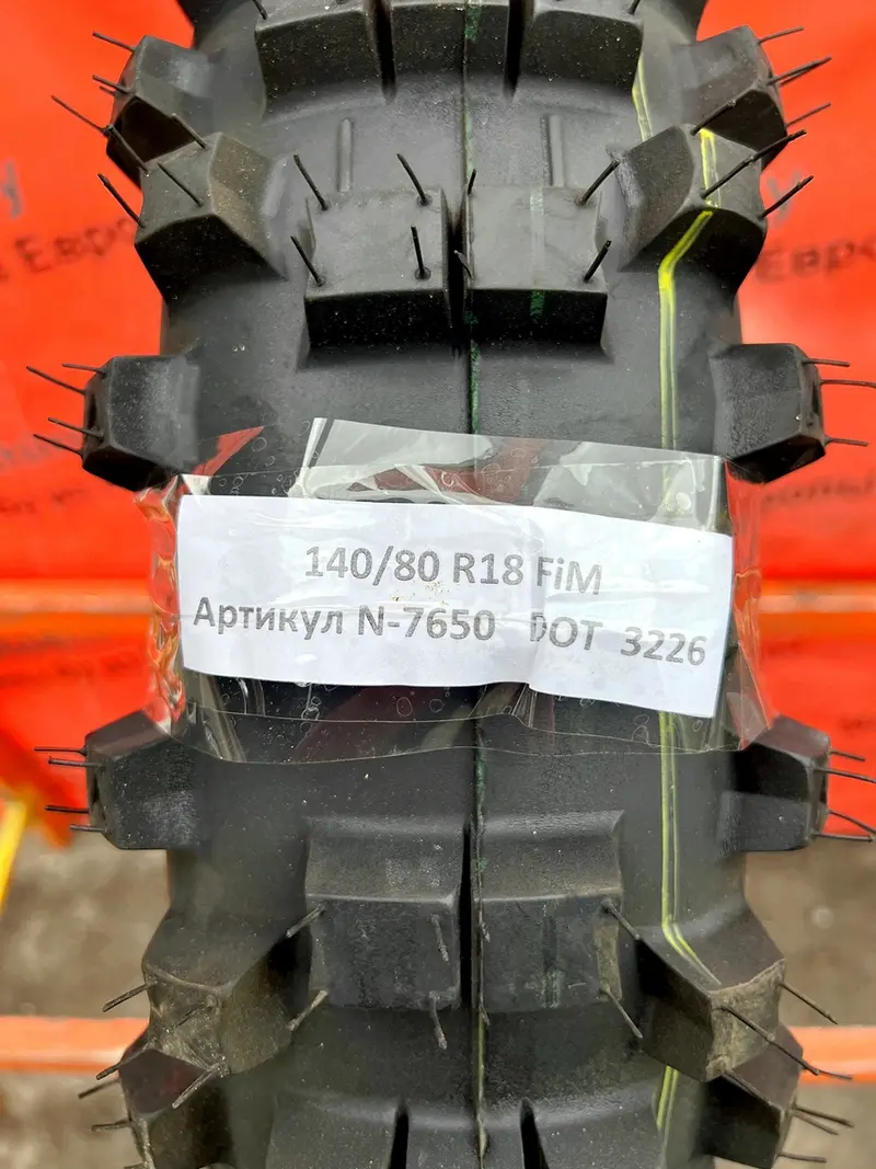 Новая мотошина 140/80 R18 NoName FiM